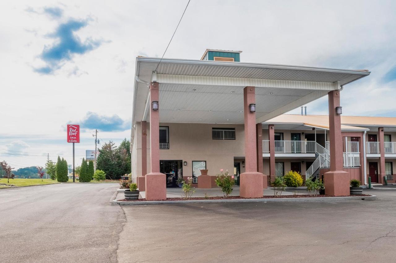 Red Roof Inn & Suites Рим Екстериор снимка